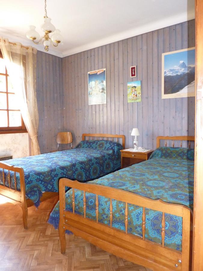 Appartement Rez De Jardin Luz-Saint-Sauveur Eksteriør billede